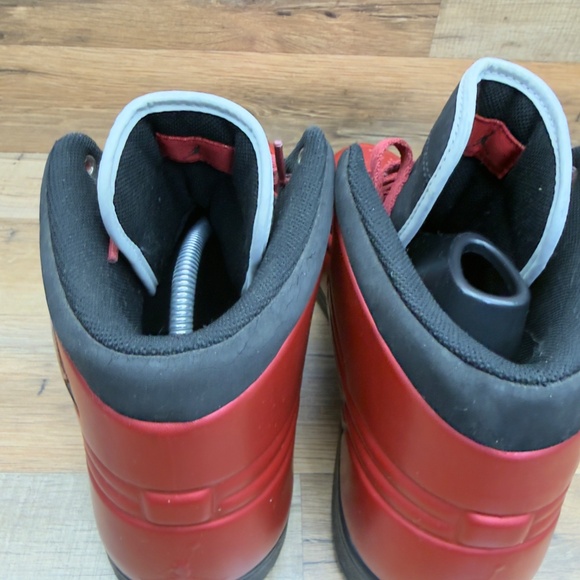 Nike Air Jordan Retro 1 Men size 10 Foamposite Anodized Red Cranberry 414823-601 main image 6